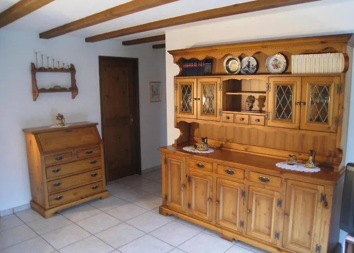 Casa Laghetto 5 דירה *